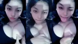 VCS Laras Pap Uting sambil Melet Manjah Video by TXXX